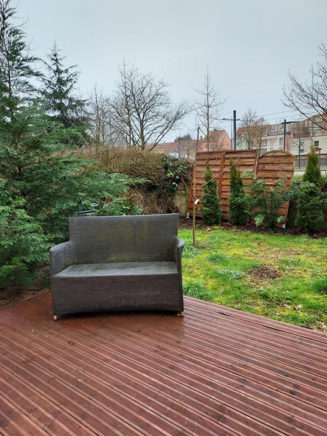 Du Vieux Chateau Jardin & Parking Gratuit
