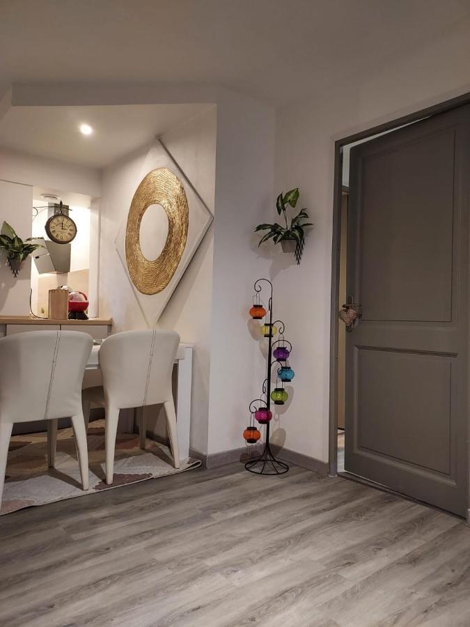 Du Vieux Chateau Jardin & Parking Gratuit * Mulhouse